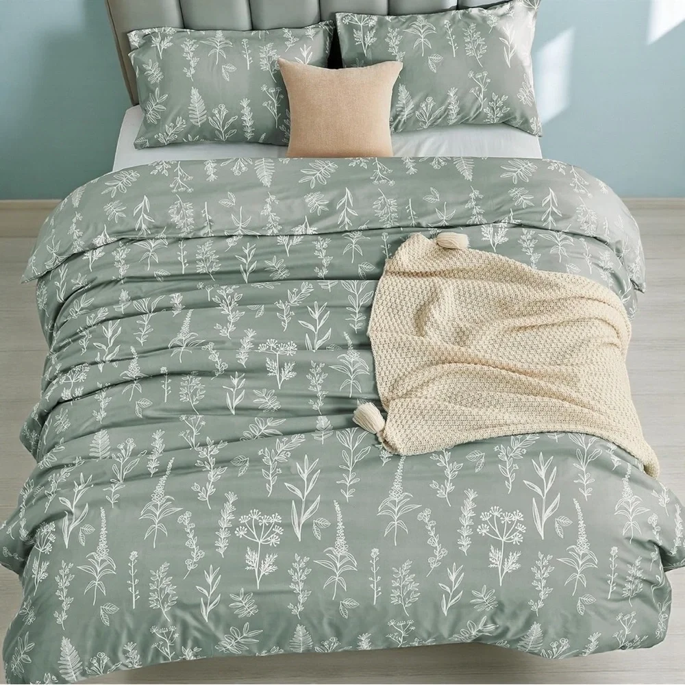NEW Anthro Sage Green Botanical Print Boho Queen /King Bedding Duvet Sham Set